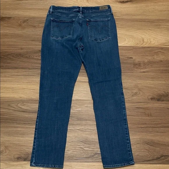 Levi's Dark Blue Women's Mid Rise Skinny Jeans - Picture 4 of 4
